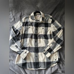 American eagle flannel shirt medium